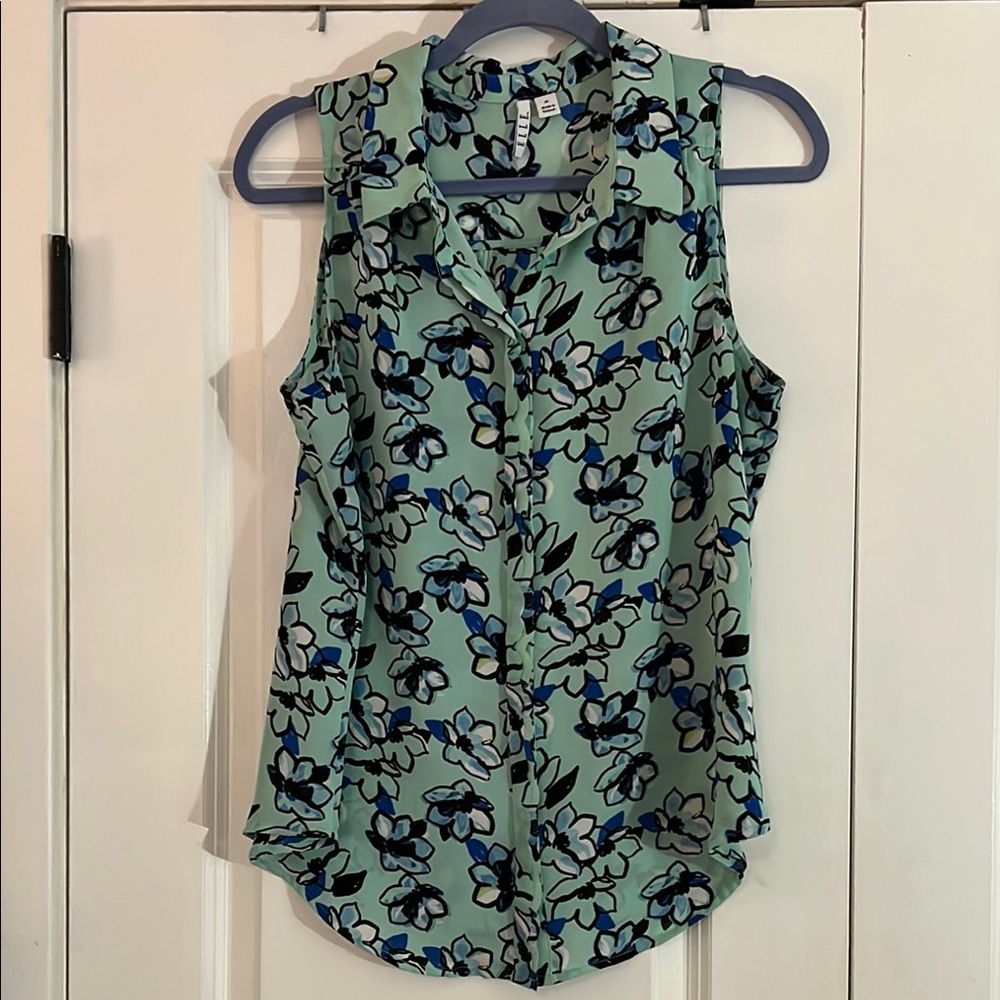 Elle Black and Green Notched Collar Button Down Blouse size M